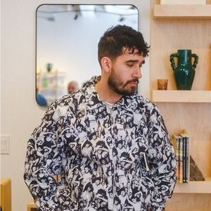 Meet your Posher, Jonathan